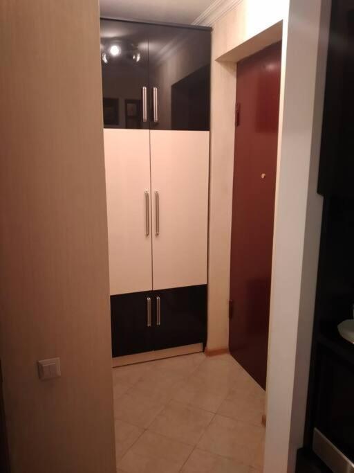 Izi'S Cozy Apartment Kutaiszi Kültér fotó