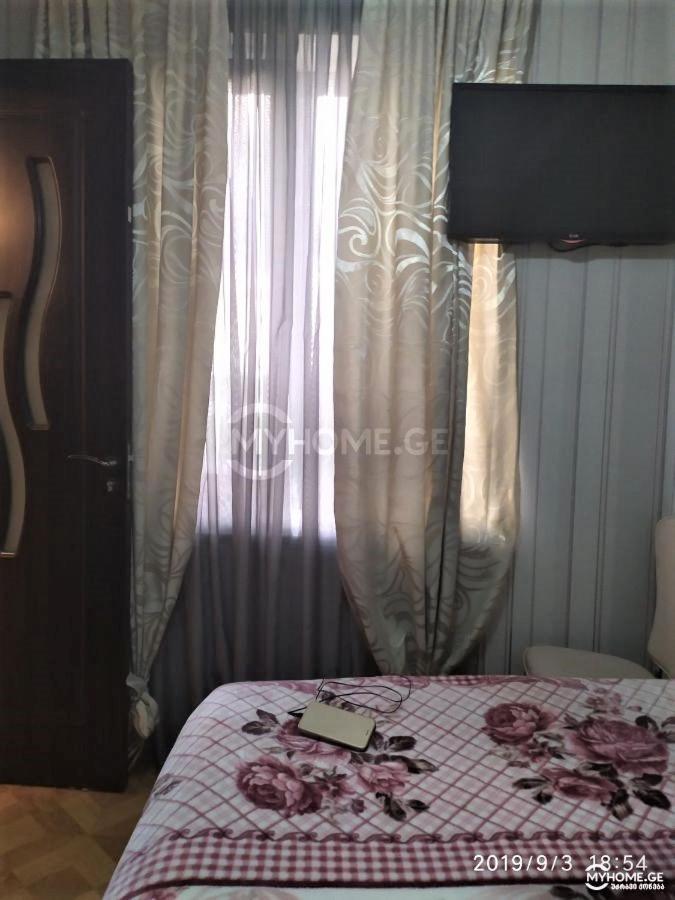 Izi'S Cozy Apartment Kutaiszi Kültér fotó