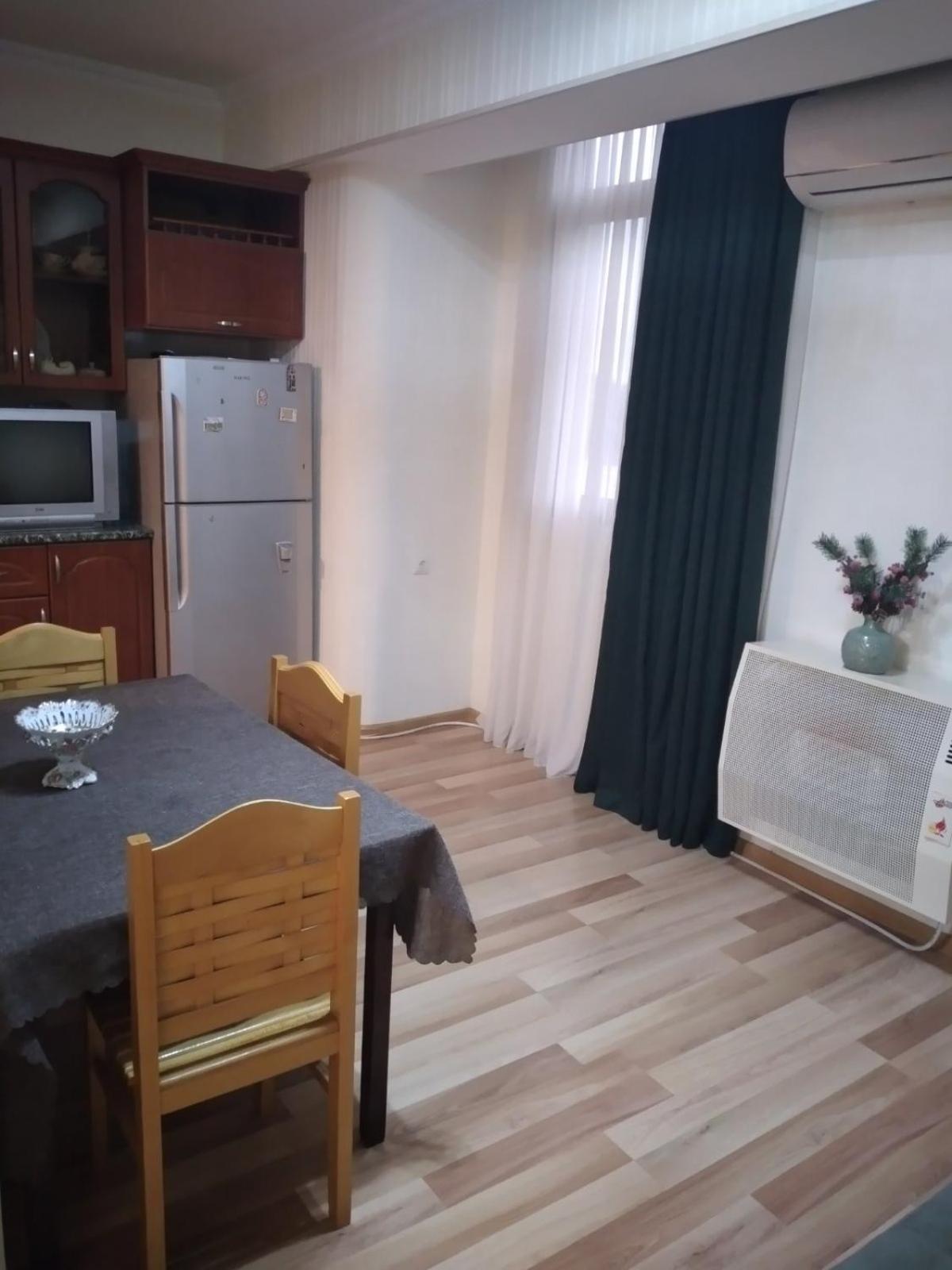 Izi'S Cozy Apartment Kutaiszi Kültér fotó
